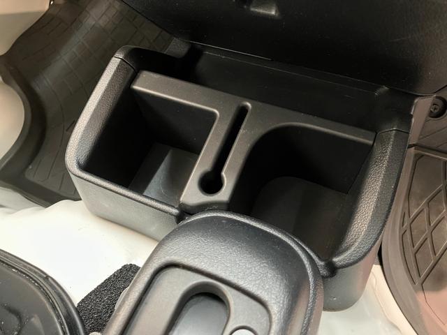 ハイゼットトラックジャンボ　４ＷＤ　キーレス　パワーウインドウパートタイム４ＷＤ　荷台作業灯　キーレス　パワーウインドウ　ＣＤステレオ　ＡＵＸ端子　リヤ４枚リーフスプリング（滋賀県）の中古車