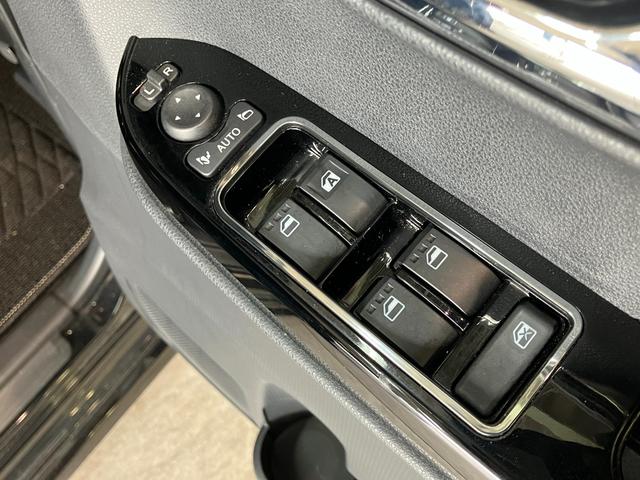タントカスタムＲＳスタイルセレクション　フルセグナビ　Ｂカメラ追突被害軽減ブレーキ　コーナーセンサー　ＬＥＤ　両側電動スライドドア　レーダークルーズコントロール　シートヒーター　フルセグナビ　ＤＶＤ　Ｂｌｕｅｔｏｏｔｈ　ＵＳＢ　バックカメラ　前後ドラレコ　ＥＴＣ（滋賀県）の中古車