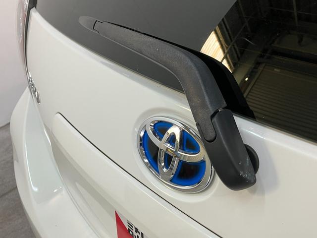 アクアＳ　ＣＤステレオ　ＥＴＣ車載器　社外アルミ　車検整備付ＣＤステレオ　ＥＴＣ車載器　オートライト　オートエアコン　スマートキー　全席パワーウインドウ　電動格納式ドアミラー　マニュアルレベリング　チルトステアリング　シートリフター　車検整備付（滋賀県）の中古車