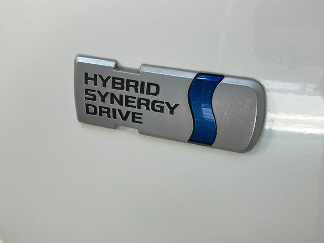 アクアＳ　ＣＤステレオ　ＥＴＣ車載器　社外アルミ　車検整備付ＣＤステレオ　ＥＴＣ車載器　オートライト　オートエアコン　スマートキー　全席パワーウインドウ　電動格納式ドアミラー　マニュアルレベリング　チルトステアリング　シートリフター　車検整備付（滋賀県）の中古車
