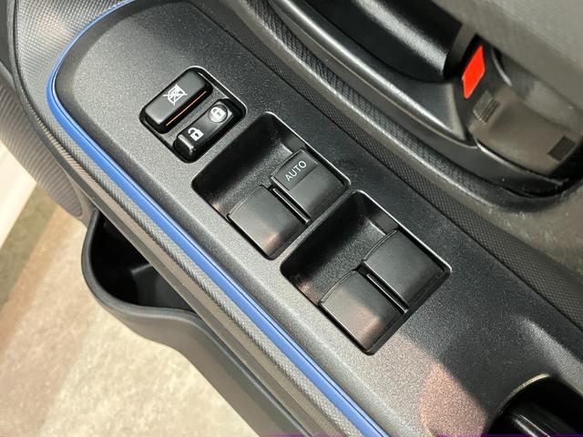 アクアＳ　ＣＤステレオ　ＥＴＣ車載器　社外アルミ　車検整備付ＣＤステレオ　ＥＴＣ車載器　オートライト　オートエアコン　スマートキー　全席パワーウインドウ　電動格納式ドアミラー　マニュアルレベリング　チルトステアリング　シートリフター　車検整備付（滋賀県）の中古車