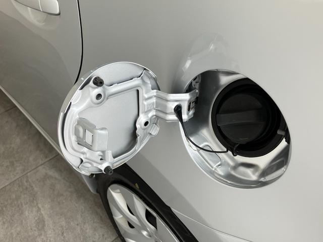 プリウスアルファＳ　Ｌセレクション　ワンセグナビ　バックカメラ　車検整備付スマートキー　オートエアコン　ワンセグナビ　ドラレコ　バックカメラ　ＥＴＣ車載器（滋賀県）の中古車