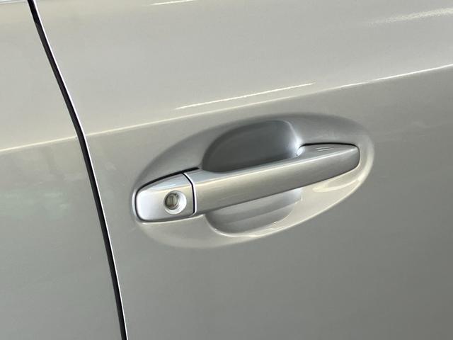 プリウスアルファＳ　Ｌセレクション　ワンセグナビ　バックカメラ　車検整備付スマートキー　オートエアコン　ワンセグナビ　ドラレコ　バックカメラ　ＥＴＣ車載器（滋賀県）の中古車