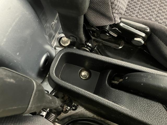 ハイゼットトラックエクストラＳＡ３ｔ　４ＷＤ　ＡＴ　リヤ４枚リーフスプリング４ＷＤ　ＡＴ　衝突被害軽減ブレーキ　リヤ４枚リーフスプリング　ストロング防錆　ＬＥＤヘッドライト　パワーウインドウ　キーレスエントリー　マニュアルエアコン　マニュアルレベリング　車検整備付（滋賀県）の中古車