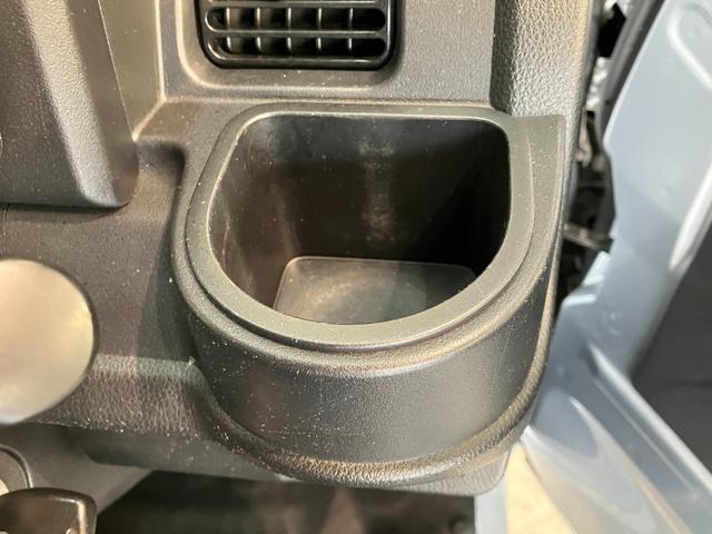 ハイゼットトラックエクストラＳＡ３ｔ　４ＷＤ　ＡＴ　リヤ４枚リーフスプリング４ＷＤ　ＡＴ　衝突被害軽減ブレーキ　リヤ４枚リーフスプリング　ストロング防錆　ＬＥＤヘッドライト　パワーウインドウ　キーレスエントリー　マニュアルエアコン　マニュアルレベリング　車検整備付（滋賀県）の中古車