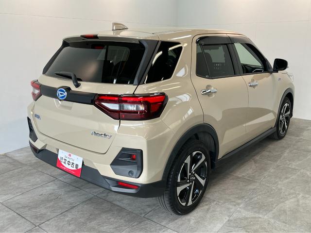 ロッキープレミアムＧ　ＨＥＶ　９型ディスプレイオーディオ　車検整備付追突被害軽減ブレーキ　スマアシ　コーナーセンサー　ＬＥＤ　スマートキー　レーダークルーズコントロール　前席シートヒーター　９インチディスプレイオーディオ　Ｂｌｕｅｔｏｏｔｈ　ＵＳＢ　パノラマカメラ（滋賀県）の中古車