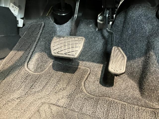 ロッキープレミアムＧ　ＨＥＶ　９型ディスプレイオーディオ　車検整備付追突被害軽減ブレーキ　スマアシ　コーナーセンサー　ＬＥＤ　スマートキー　レーダークルーズコントロール　前席シートヒーター　９インチディスプレイオーディオ　Ｂｌｕｅｔｏｏｔｈ　ＵＳＢ　パノラマカメラ（滋賀県）の中古車