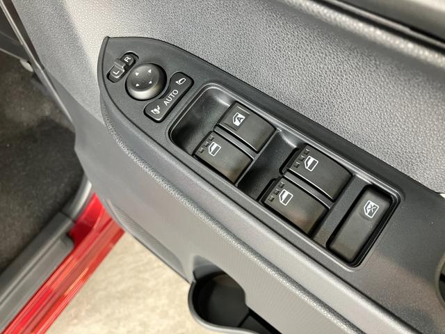 タントＸ　届出済未使用車　左側電動スライドドア　前席シートヒーター追突被害軽減ブレーキ　スマアシ　コーナーセンサー　ＬＥＤ　スマートキー　左側電動スライドドア　前席シートヒーター　オートエアコン　ナビ取付時用バックカメラ（滋賀県）の中古車