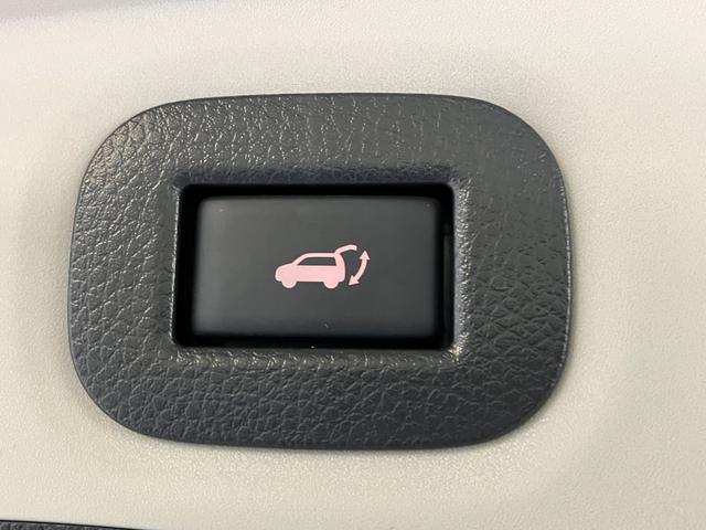 エクストレイル２０Ｘｉ　４ＷＤ　フルセグナビ　Ｐカメラ　プロパイロット追突被害軽減ブレーキ　コーナーセンサー　ＬＥＤ　スマートキー　シートヒーター　電動リヤハッチ　プロパイロット　フルセグナビ　ＤＶＤ　Ｂｌｕｅｔｏｏｔｈ　パノラマカメラ　ドラレコ（滋賀県）の中古車