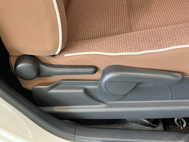 ミラココアココアプラスＸ　フルセグナビ　バックカメラ　ＥＴＣ車載器フルセグナビ　Ｂｌｕｅｔｏｏｔｈ　ＤＶＤ再生　バックカメラ　ＥＴＣ　ＬＥＤヘッドライト　オートエアコン　電動格納式ドアミラー　全席パワーウインドウ　スマートキー　エコアイドル　セキュリティアラーム（滋賀県）の中古車