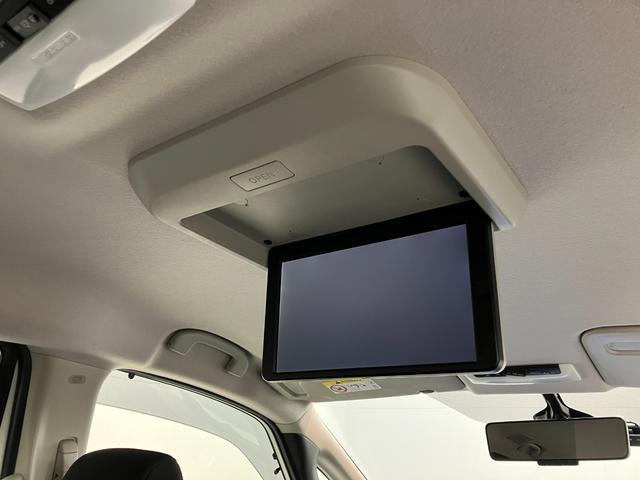 セレナハイウェイスターＶセレクション２　９型ナビ　プロパイロット追突被害軽減ブレーキ　コーナーセンサー　ＬＥＤ　スマートキー　両側電動スライドドア　レーダークルーズコントロール　プロパイロット　９型ナビ　フリップダウンモニター　パノラマカメラ　駐車支援システム（滋賀県）の中古車