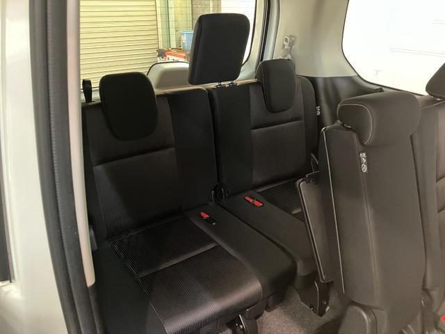 セレナハイウェイスターＶセレクション２　９型ナビ　プロパイロット追突被害軽減ブレーキ　コーナーセンサー　ＬＥＤ　スマートキー　両側電動スライドドア　レーダークルーズコントロール　プロパイロット　９型ナビ　フリップダウンモニター　パノラマカメラ　駐車支援システム（滋賀県）の中古車