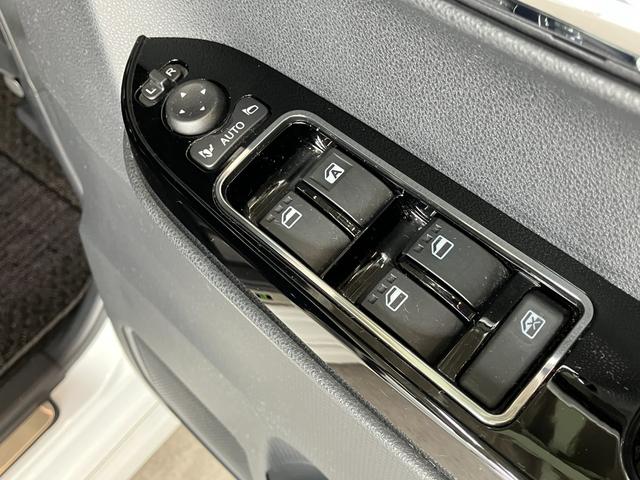 タントカスタムＲＳスタイルセレクション　９型ナビ　パノラマカメラ追突被害軽減ブレーキ　コーナーセンサー　ＬＥＤ　スマートキー　両側電動スライドドア　レーダークルコン　シートヒーター　９インチフルセグナビ　ＤＶＤ　Ｂｌｕｅｔｏｏｔｈ　ＵＳＢ　前後ドラレコ　ＥＴＣ（滋賀県）の中古車