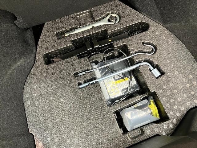 コペンＧＲスポーツ　フルセグナビ　バックカメラ　ＨＫＳマフラーＧＲ専用サスペンション　ＢＢＳアルミ　レカロシート　ＭＯＭＯステ　ＨＫＳマフラー　フルセグナビ　ＤＶＤ　Ｂｌｕｅｔｏｏｔｈ　ＵＳＢ　ＣＤ録音　バックカメラ　ナビ連動ドラレコ（滋賀県）の中古車