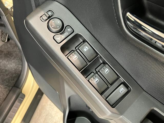 タフトＧクロムベンチャー　届出済未使用車　前席シートヒーター追突被害軽減ブレーキ　スマアシ　コーナーセンサー　ＬＥＤ　スマートキー　前席シートヒーター　オートエアコン　ナビ取付時用バックカメラ（滋賀県）の中古車