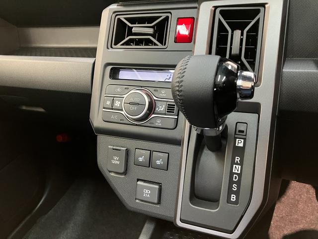 タフトＧクロムベンチャー　届出済未使用車　前席シートヒーター追突被害軽減ブレーキ　スマアシ　コーナーセンサー　ＬＥＤ　スマートキー　前席シートヒーター　オートエアコン　ナビ取付時用バックカメラ（滋賀県）の中古車