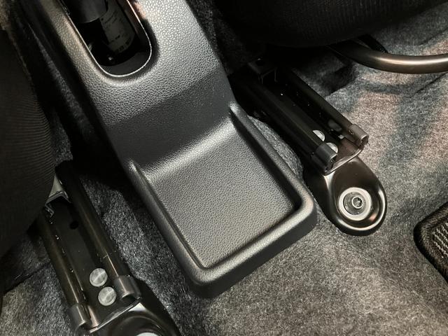 ミライースＬ　ＳＡ３　キーレス　エコアイドル　走行３千キロ弱追突被害軽減ブレーキ　スマアシ３　コーナーセンサー　キーレス　エコアイドル　ＣＤステレオ　ナビ取付時用バックカメラ（滋賀県）の中古車