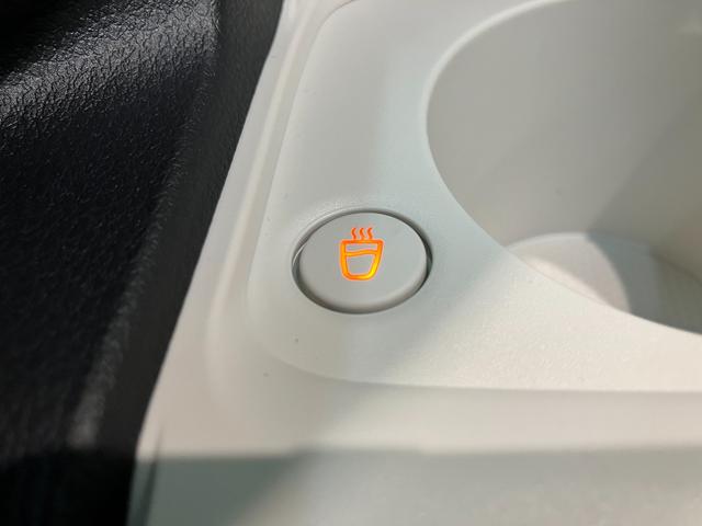 ムーヴキャンバスストライプスＧ　届出済未使用車　両側電動スライドドア追突被害軽減ブレーキ　スマアシ　コーナーセンサー　ＬＥＤ　スマートキー　前席シートヒーター　両側電動スライドドア　ナビ取付時用バックカメラ（滋賀県）の中古車