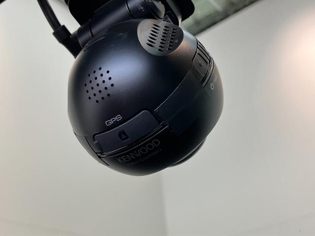 コペンセロ　５ＭＴ車　走行１万７千キロ弱　ドラレコ電動オープンルーフ　ＬＥＤライト　エクスプレイ仕様アルミ　スマートキー　シートヒーター　ポータブルナビ　ドラレコ（滋賀県）の中古車