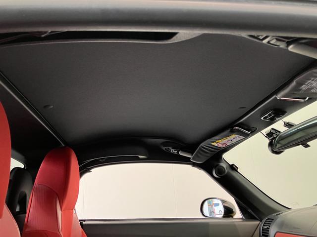 コペンセロ　５ＭＴ車　走行１万７千キロ弱　ドラレコ電動オープンルーフ　ＬＥＤライト　エクスプレイ仕様アルミ　スマートキー　シートヒーター　ポータブルナビ　ドラレコ（滋賀県）の中古車
