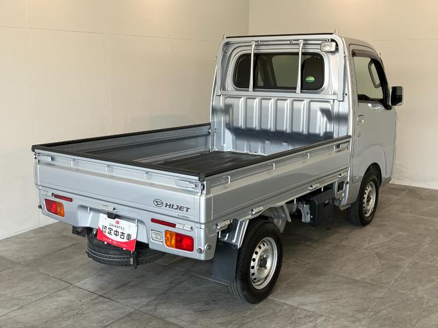 ハイゼットトラックＥＸＴ　４ＷＤ　ＡＴ車　キーレス　走行２万４千キロ弱キーレス　荷台作業灯　パートタイム４ＷＤ　パワーウインドウ　ＣＤステレオ　リヤ４枚リーフスプリング（滋賀県）の中古車