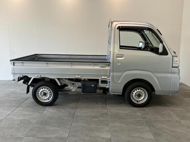 ハイゼットトラックＥＸＴ　４ＷＤ　ＡＴ車　キーレス　走行２万４千キロ弱キーレス　荷台作業灯　パートタイム４ＷＤ　パワーウインドウ　ＣＤステレオ　リヤ４枚リーフスプリング（滋賀県）の中古車