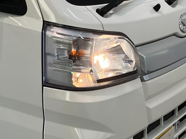 ハイゼットトラックローダンプ　４ＷＤ　ＡＴ車　走行３千キロ弱追突被害軽減ブレーキ　スマアシ３ｔ　キーレス　パワーウインドウ　荷台作業灯　ＣＤステレオ　電動ダンプ　リヤ４枚リーフスプリング（滋賀県）の中古車