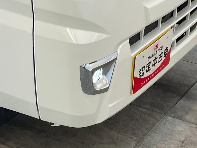 ハイゼットトラックローダンプ　４ＷＤ　ＡＴ車　走行３千キロ弱追突被害軽減ブレーキ　スマアシ３ｔ　キーレス　パワーウインドウ　荷台作業灯　ＣＤステレオ　電動ダンプ　リヤ４枚リーフスプリング（滋賀県）の中古車