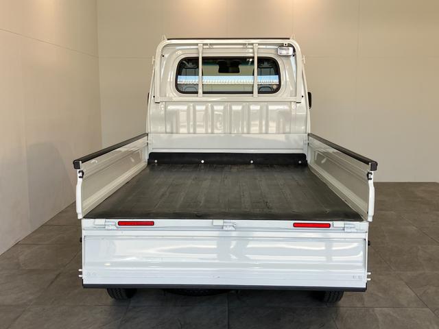 ハイゼットトラックローダンプ　４ＷＤ　ＡＴ車　走行３千キロ弱追突被害軽減ブレーキ　スマアシ３ｔ　キーレス　パワーウインドウ　荷台作業灯　ＣＤステレオ　電動ダンプ　リヤ４枚リーフスプリング（滋賀県）の中古車