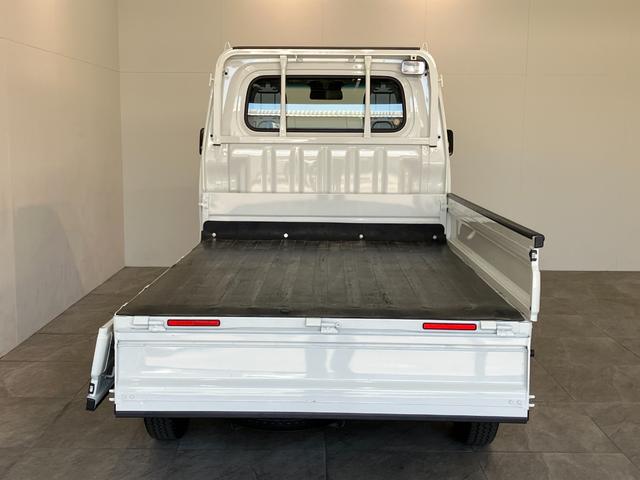 ハイゼットトラックローダンプ　４ＷＤ　ＡＴ車　走行３千キロ弱追突被害軽減ブレーキ　スマアシ３ｔ　キーレス　パワーウインドウ　荷台作業灯　ＣＤステレオ　電動ダンプ　リヤ４枚リーフスプリング（滋賀県）の中古車