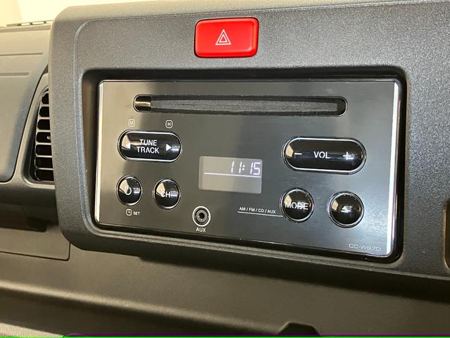 ハイゼットトラックローダンプ　４ＷＤ　ＡＴ車　走行３千キロ弱追突被害軽減ブレーキ　スマアシ３ｔ　キーレス　パワーウインドウ　荷台作業灯　ＣＤステレオ　電動ダンプ　リヤ４枚リーフスプリング（滋賀県）の中古車