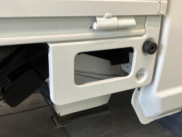 ミニキャブトラックＭ　走行５千キロ弱　２ＷＤ　ＡＴ車エアコン　パワステ　２ＷＤ　３ＡＴ車（滋賀県）の中古車