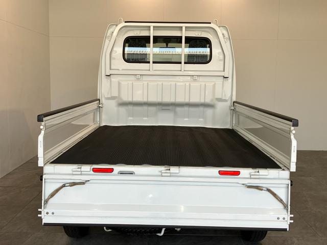 ミニキャブトラックＭ　走行５千キロ弱　２ＷＤ　ＡＴ車エアコン　パワステ　２ＷＤ　３ＡＴ車（滋賀県）の中古車