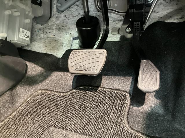 タントＸ　フルセグナビ　バックカメラ　左側電動スライドドア追突被害軽減ブレーキ　スマアシ　コーナーセンサー　ＬＥＤ　スマートキー　左側電動スライドドア　前席シートヒーター　フルセグナビ　ＤＶＤ　Ｂｌｕｅｔｏｏｔｈ　ＵＳＢ　バックカメラ（滋賀県）の中古車