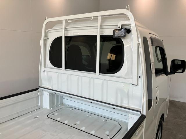 ハイゼットトラックジャンボエクストラ　４ＷＤ　ＬＥＤヘッドライト　スマートキー衝突被害軽減ブレーキ　コーナーセンサー　電子制御式４ＷＤ　ＣＶＴ　ＬＥＤヘッドライト　オートライト　スマートキー　スーパーデフロック　パワーウインドウ　マニュアルエアコン　エコアイドル（滋賀県）の中古車