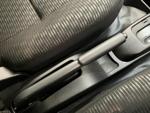 ハイゼットトラックジャンボエクストラ　４ＷＤ　ＬＥＤヘッドライト　スマートキー衝突被害軽減ブレーキ　コーナーセンサー　電子制御式４ＷＤ　ＣＶＴ　ＬＥＤヘッドライト　オートライト　スマートキー　スーパーデフロック　パワーウインドウ　マニュアルエアコン　エコアイドル（滋賀県）の中古車