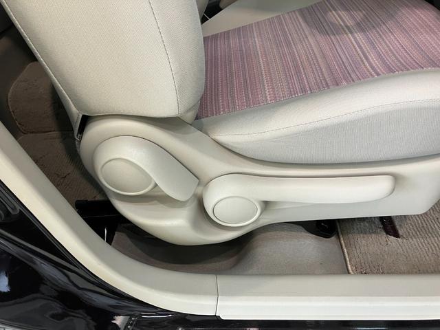 マーチボレロ　走行２万２千キロ台　フルセグナビ　車検整備付スマートキー　オートエアコン　フルセグナビ　Ｂｌｕｅｔｏｏｔｈ　ＡＵＸ端子　ＥＴＣ車載器（滋賀県）の中古車