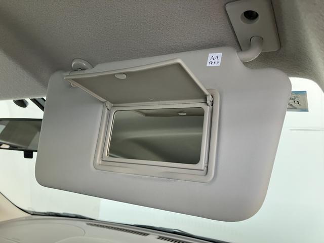 マーチボレロ　走行２万２千キロ台　フルセグナビ　車検整備付スマートキー　オートエアコン　フルセグナビ　Ｂｌｕｅｔｏｏｔｈ　ＡＵＸ端子　ＥＴＣ車載器（滋賀県）の中古車