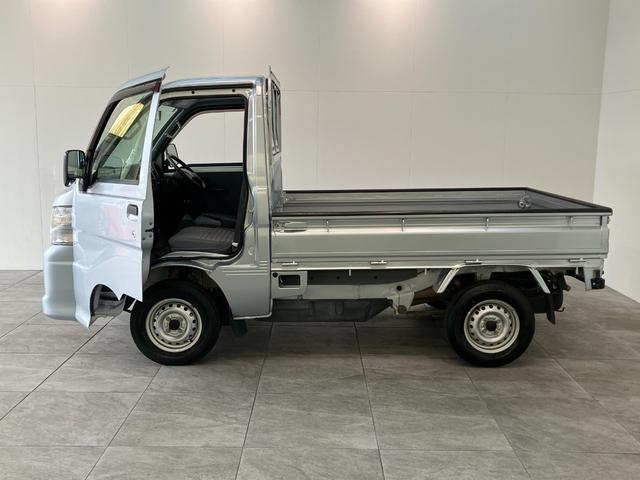 ハイゼットトラックエアコン・パワステスペシャルＶＳ　４ＷＤ　走行２万６千キロ荷台作業灯　パートタイム４ＷＤ　エアコン　パワステ　ＡＭ／ＦＭステレオ（滋賀県）の中古車