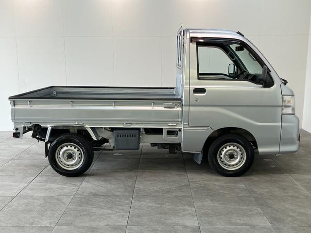 ハイゼットトラックエアコン・パワステスペシャルＶＳ　４ＷＤ　走行２万６千キロ荷台作業灯　パートタイム４ＷＤ　エアコン　パワステ　ＡＭ／ＦＭステレオ（滋賀県）の中古車
