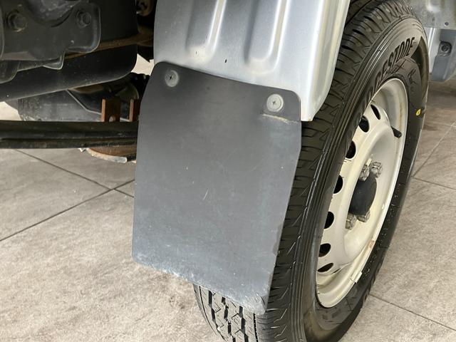 ハイゼットトラックエアコン・パワステスペシャルＶＳ　４ＷＤ　走行２万６千キロ荷台作業灯　パートタイム４ＷＤ　エアコン　パワステ　ＡＭ／ＦＭステレオ（滋賀県）の中古車