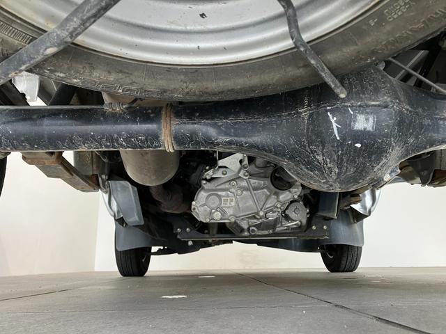 ハイゼットトラックエアコン・パワステスペシャルＶＳ　４ＷＤ　走行２万６千キロ荷台作業灯　パートタイム４ＷＤ　エアコン　パワステ　ＡＭ／ＦＭステレオ（滋賀県）の中古車
