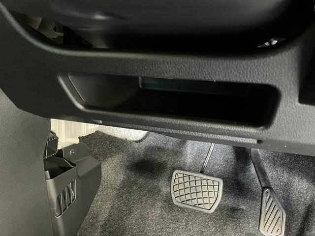 ムーヴキャンバスストライプスＧ　届出済未使用車　両側電動スライドドア追突被害軽減ブレーキ　スマアシ　コーナーセンサー　ＬＥＤ　スマートキー　両側電動スライドドア　前席シートヒーター　ベンチシート　オートエアコン　ナビ取付時用バックカメラ（滋賀県）の中古車