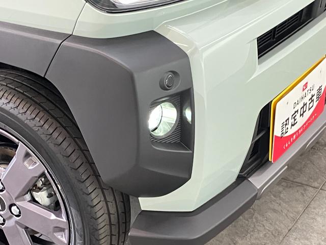 タフトＧ　ダーククロムベンチャー　届出済未使用車　シートヒーター衝突被害軽減ブレーキ　コーナーセンサー　バックカメラ（ナビ装着時用）　前席シートヒーター　電動パーキングブレーキ　ＬＥＤヘッドライト　オートライト　オートエアコン　スマートキー　エコアイドル（滋賀県）の中古車