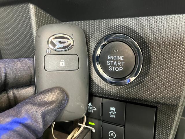 タフトＧ　ダーククロムベンチャー　届出済未使用車　シートヒーター衝突被害軽減ブレーキ　コーナーセンサー　バックカメラ（ナビ装着時用）　前席シートヒーター　電動パーキングブレーキ　ＬＥＤヘッドライト　オートライト　オートエアコン　スマートキー　エコアイドル（滋賀県）の中古車