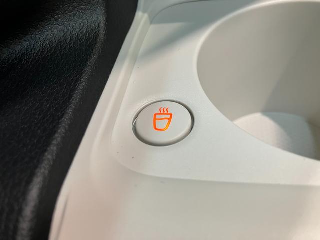 ムーヴキャンバスストライプスＧ　届出済未使用車　両側電動スライドドア追突被害軽減ブレーキ　スマアシ　コーナーセンサー　ＬＥＤ　スマートキー　両側電動スライドドア　前席シートヒーター　オートエアコン　ナビ取付時用バックカメラ（滋賀県）の中古車