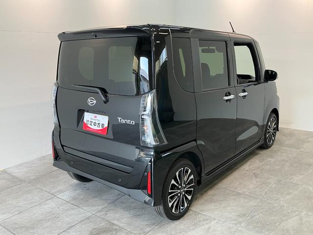 タントカスタムＲＳ　ターボ　前席シートヒーター　届出済未使用車衝突被害軽減ブレーキ　コーナーセンサー　バックカメラ（ナビ装着時用）　両側電動スライドドア　前席シートヒーター　電動パーキングブレーキ　ＬＥＤ　オートライト　オートエアコン　スマートキー　エコアイドル（滋賀県）の中古車