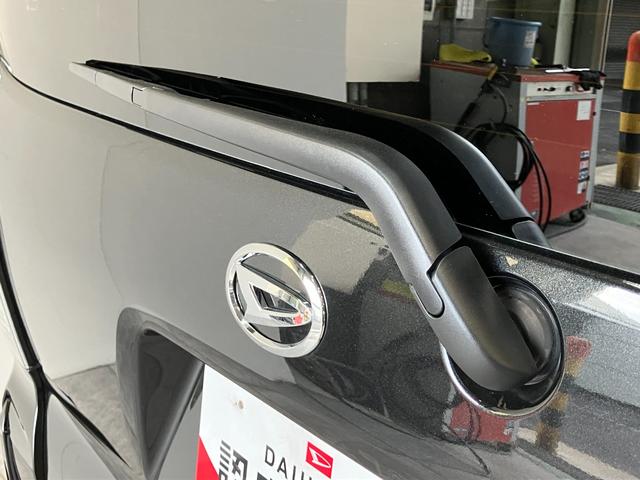 タントカスタムＲＳ　ターボ　前席シートヒーター　届出済未使用車衝突被害軽減ブレーキ　コーナーセンサー　バックカメラ（ナビ装着時用）　両側電動スライドドア　前席シートヒーター　電動パーキングブレーキ　ＬＥＤ　オートライト　オートエアコン　スマートキー　エコアイドル（滋賀県）の中古車