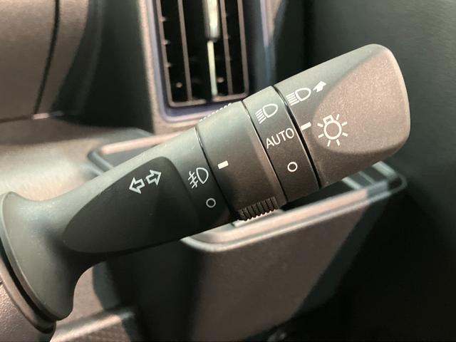 タントカスタムＲＳ　ターボ　前席シートヒーター　届出済未使用車衝突被害軽減ブレーキ　コーナーセンサー　バックカメラ（ナビ装着時用）　両側電動スライドドア　前席シートヒーター　電動パーキングブレーキ　ＬＥＤ　オートライト　オートエアコン　スマートキー　エコアイドル（滋賀県）の中古車