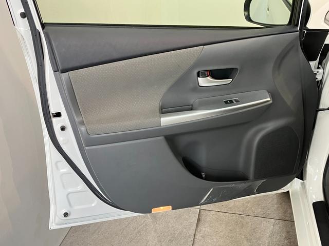 プリウスアルファＳ　フルセグナビ　バックカメラ　前後ドラレコ　車検整備付フルセグナビ　Ｂｌｕｅｔｏｏｔｈ　ＤＶＤ再生　バックカメラ　前後ドライブレコーダー　ＥＴＣ車載器オートライト　オートエアコン　スマートキー　電動格納式ドアミラー　車検整備付（滋賀県）の中古車